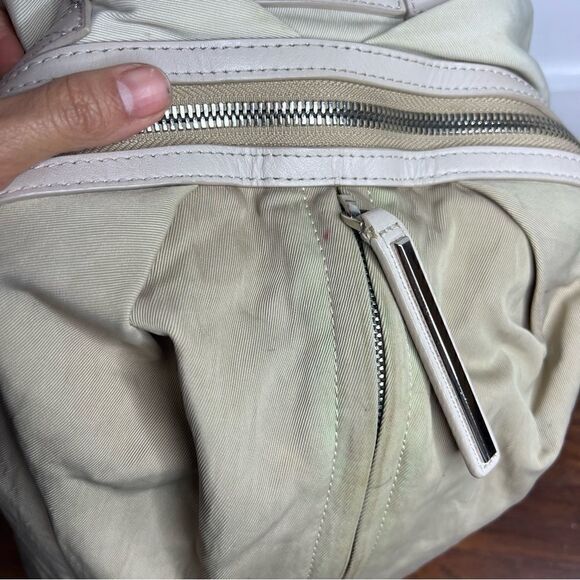 Caraa Studio 2 Medium in Sand - Picture 11 of 16